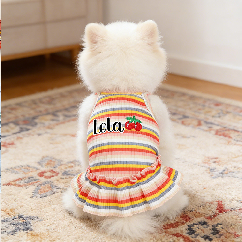 Personalisiertes Haustier-Sommerkleid mit Regenbogenstreifen | inCloth69