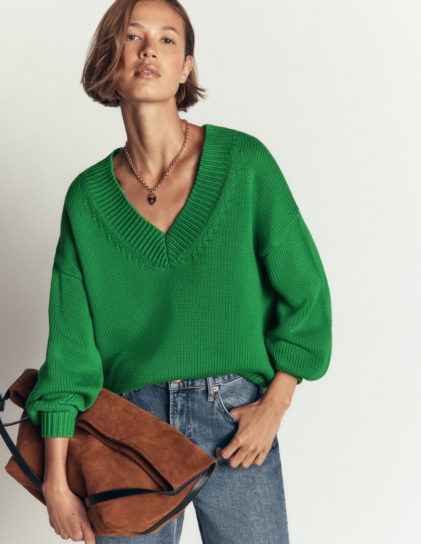 Lucy Cotton V-neck Jumper-Highland Green