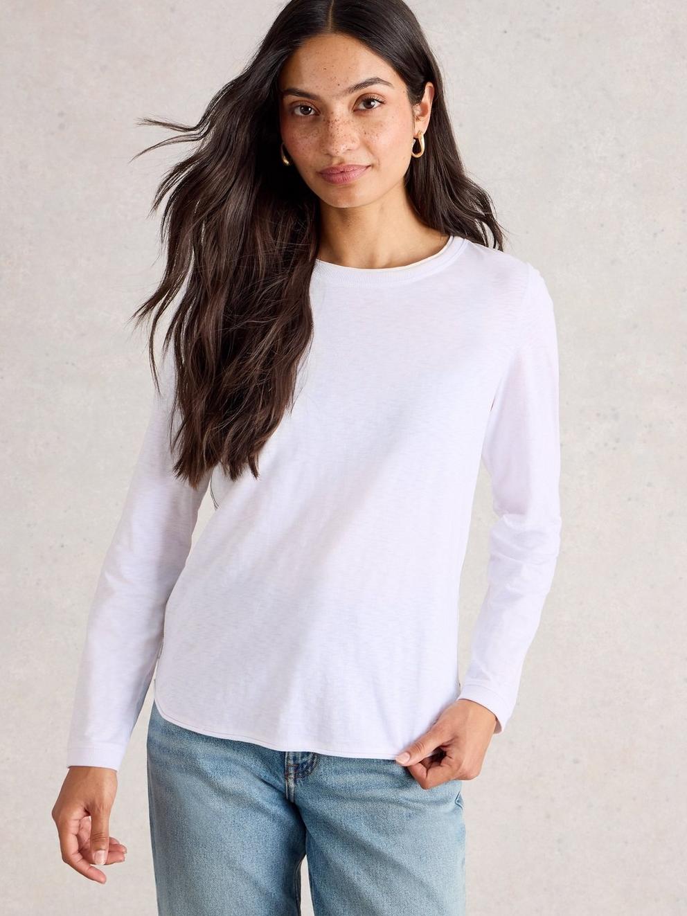 Clara Ls Tee