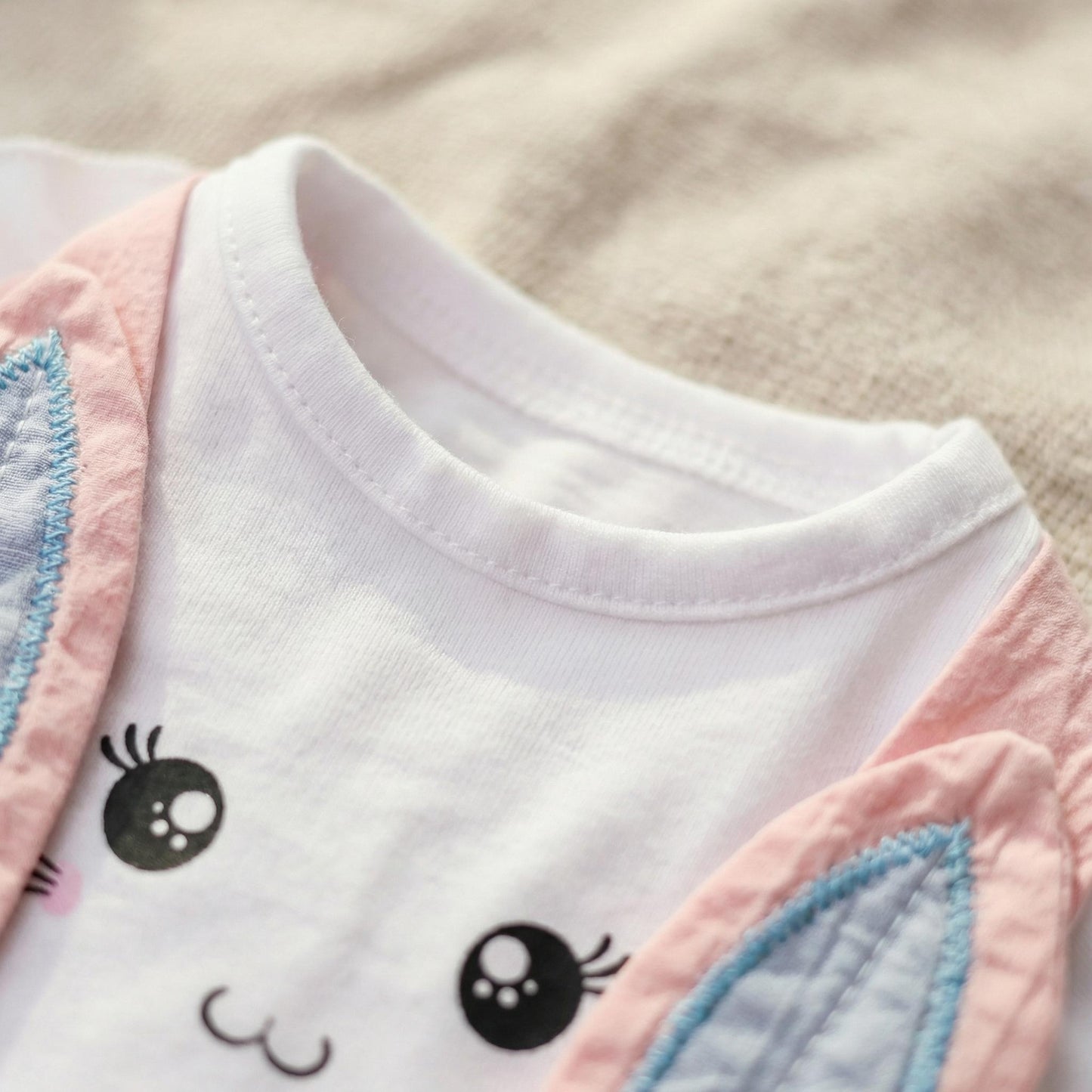 Personalisiertes Osterhasen Prinzessinnen Outfit mit Namen | inCloth33