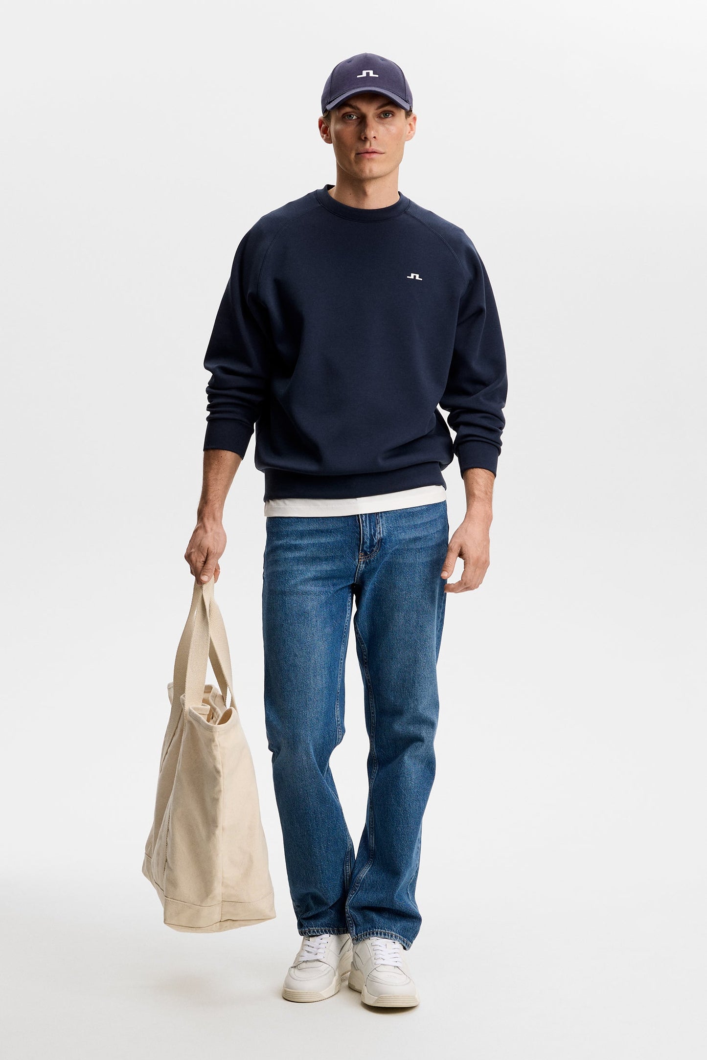 Finn Crew Neck / Navy