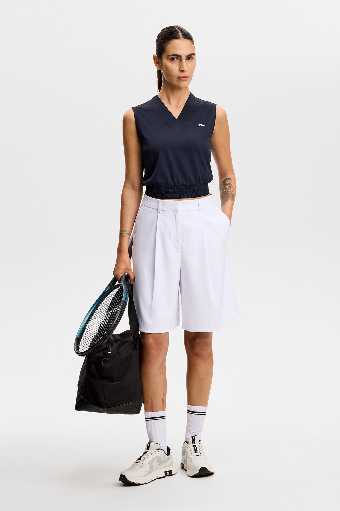 Liny Sleeveless Top / Navy