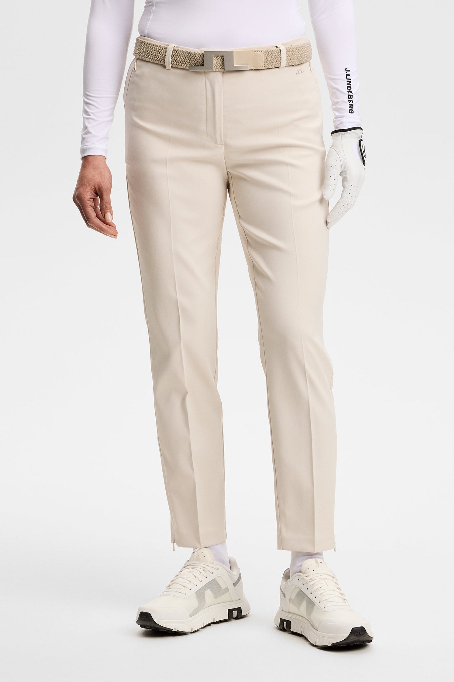 Pia Pant / Moonbeam