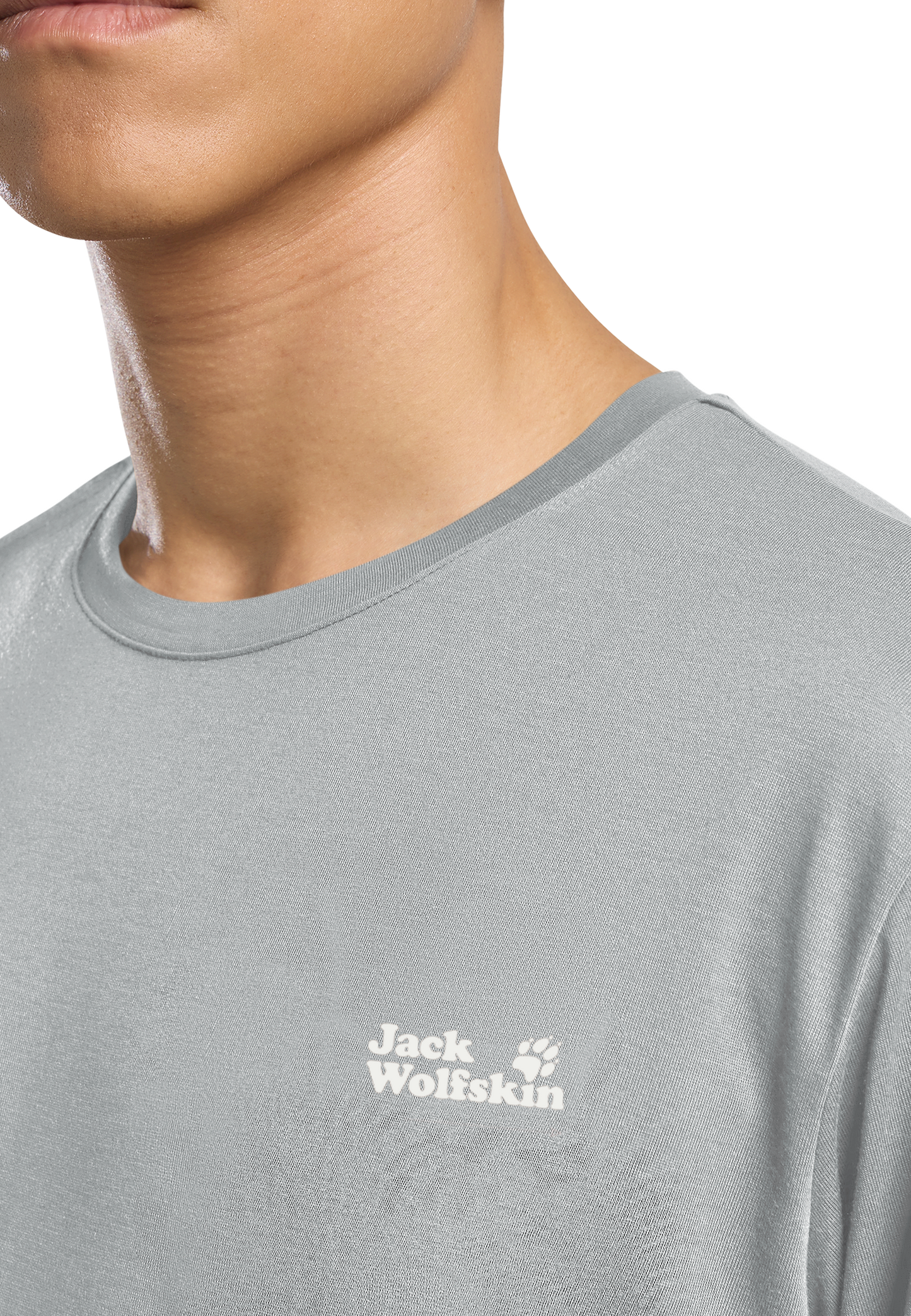 VONNAN GRAPHIC T M
