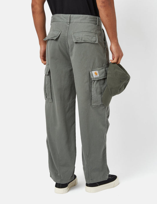 Cole Cargo-Hose (Relaxed Fit) – Rauchgrün