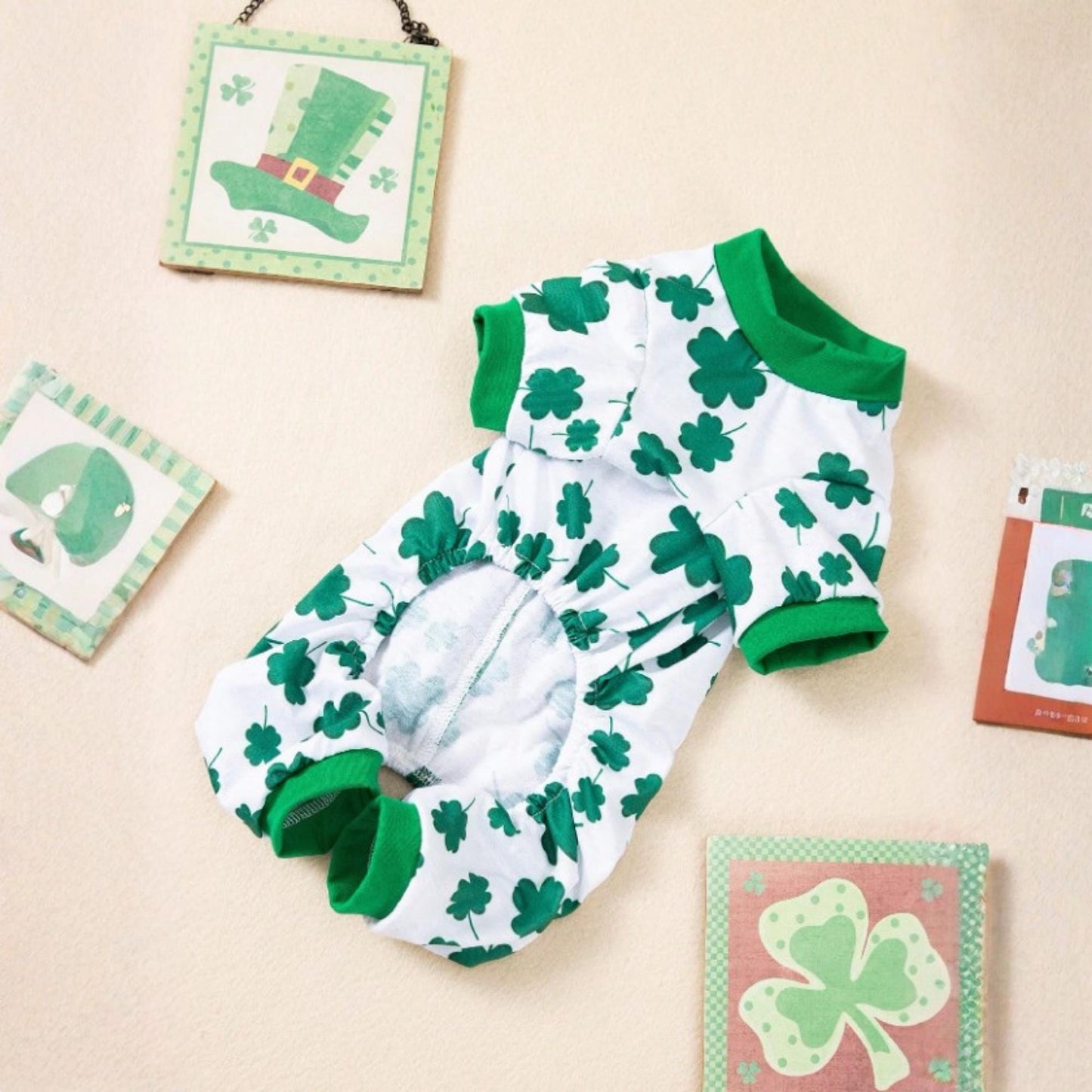 Combinaison personnalisée pour animaux de compagnie St. Patrick Chanceux | inCloth10